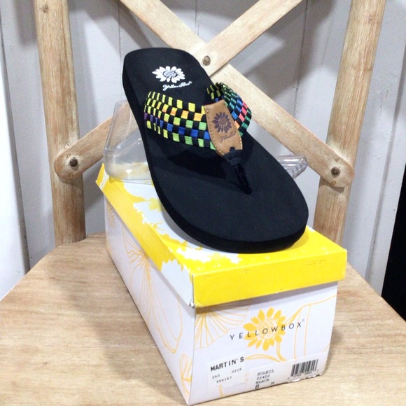 Yellow Box Shoes - Sold! Yellow Box Womens Soleil Multicolor Stretch Flip Flop Sandals Size 8